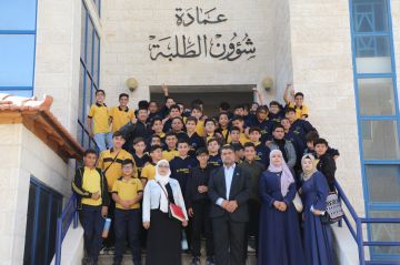 جامعة الزرقاء تستقبل وفدا طلابيا من أكاديمية ومدارس الباحث جامعة الزرقاء تستقبل وفدا طلابيا من أكاديمية ومدارس الباحث