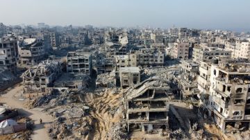 فريق من الصليب الأحمر وآخر مصري يساعدان في البحث عن رفات المحتجزين في غزة فريق من الصليب الأحمر وآخر مصري يساعدان في البحث عن رفات المحتجزين في غزة