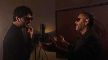 محمد فضل شاكر يكسر الصمت بعد تسليم والده نفسه للجيش محمد فضل شاكر يكسر الصمت بعد تسليم والده نفسه للجيش