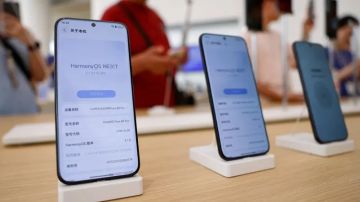 هواوي تطلق HarmonyOS 6 بميزة نقل الملفات إلى أجهزة أبل هواوي تطلق HarmonyOS 6 بميزة نقل الملفات إلى أجهزة أبل