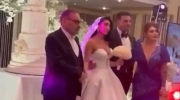 فيديو لزفاف ابنة شمخاني يشعل زوبعة.. وفستانها يثير انتقادات