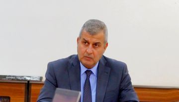 وزير الطاقة يستعرض خطط القطاع ضمن رؤية التحديث الاقتصادي 2026-2029