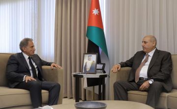 القاضي وحسان يؤكدان على تكامل الأدوار بين السلطتين التشريعية والتنفيذية القاضي وحسان يؤكدان على تكامل الأدوار بين السلطتين التشريعية والتنفيذية