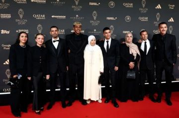 بمبلغ خيالي .. لامين جمال يقترب من شراء قصر شاكيرا وبيكيه بمبلغ خيالي .. لامين جمال يقترب من شراء قصر شاكيرا وبيكيه