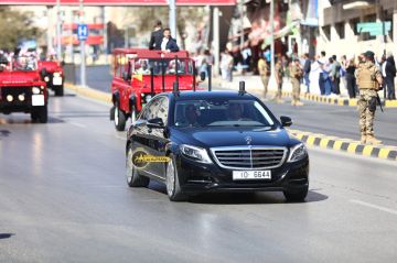بعدسة رم .. الموكب الأحمر يصل مجلس النواب تمهيدا لخطاب العرش بعدسة رم .. الموكب الأحمر يصل مجلس النواب تمهيدا لخطاب العرش