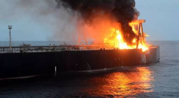 هجوم بـ مقذوف مجهول يضرب سفينة قبالة سواحل اليمن