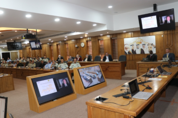 افتتاح دورة الاستراتيجية والقيادة العليا في كلية الدفاع الوطني