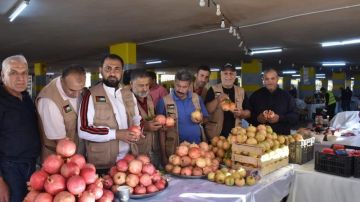 تمديد دوام مهرجان الرمان ساعة إضافية تمديد دوام مهرجان الرمان ساعة إضافية