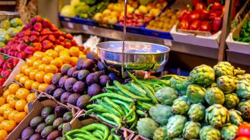 2514 طنا من الخضار ترد للسوق المركزي اليوم