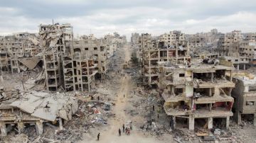 الأونروا: أكثر من 61 مليون طن من الأنقاض تغطي قطاع غزة الأونروا: أكثر من 61 مليون طن من الأنقاض تغطي قطاع غزة