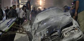 بسبب السرعة الزائدة.. فنان يتعرض لحادث سير مروع وهذا وضعه بسبب السرعة الزائدة.. فنان يتعرض لحادث سير مروع وهذا وضعه