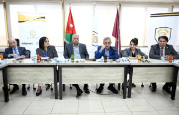 جلسة نقاشية لاتحاد العمال حول اقتصاد الرعاية  جلسة نقاشية لاتحاد العمال حول اقتصاد الرعاية