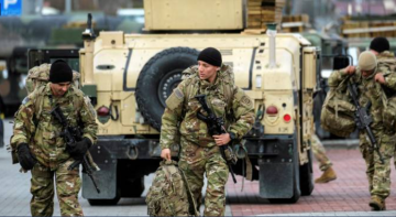 مسؤول أمريكي يؤكد وصول 200 جندي إلى غزة لتأسيس مركز مراقبة وقف إطلاق النار