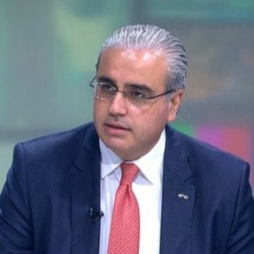 أمل أردني معلق بقرار وزير الصحة .. والأب لسرايا: ابني يموت ببطء بسبب علاج نادر ممنوع من الاستيراد أمل أردني معلق بقرار وزير الصحة .. والأب لسرايا: ابني يموت ببطء بسبب علاج نادر ممنوع من الاستيراد