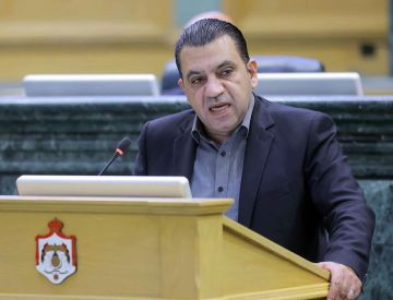 فلسطين النيابية: وقف إطلاق النار خطوة لإنهاء العدوان فلسطين النيابية: وقف إطلاق النار خطوة لإنهاء العدوان