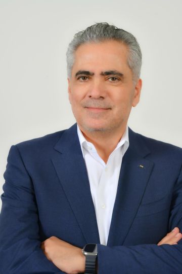 الدكتور خالد حرب ضمن أفضل 100 قائد في قطاع الرعاية الصحية بالشرق الأوسط لعام 2025 الدكتور خالد حرب ضمن أفضل 100 قائد في قطاع الرعاية الصحية بالشرق الأوسط لعام 2025