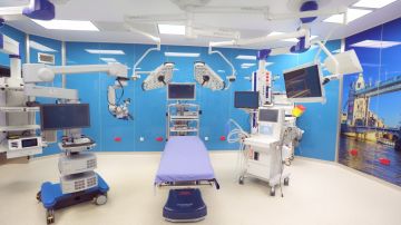 غرف العمليات في مستشفى الكندي.. تجهيزات حديثة لرعاية طبية مميزة - صور