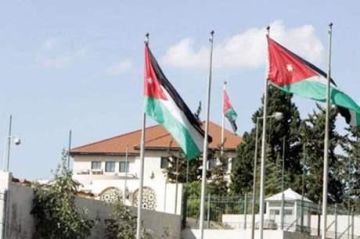 من الهجرة غير الشرعية إلى الدعوة الرسمية للهجرة القانونية... مشهد يكرس عجز الدولة عن مواجهة البطالة من الهجرة غير الشرعية إلى الدعوة الرسمية للهجرة القانونية... مشهد يكرس عجز الدولة عن مواجهة البطالة