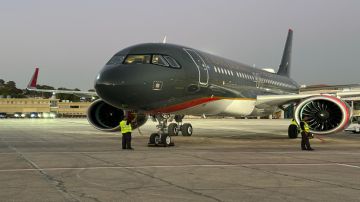 الحكومة تكشف عن افتتاح مطار عمان المدني الشهر المقبل الحكومة تكشف عن افتتاح مطار عمان المدني الشهر المقبل