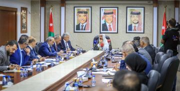 تفاهمات حكومية تنهي اعتصام القلابات والنواب يؤكدون متابعة تنفيذ الحلول