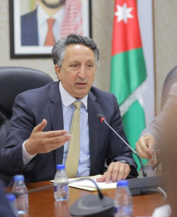 النائب معتز أبو رمان يدعو إلى استيراد زيت الزيتون لمواجهة أزمة الأسعار واحتكار السوق