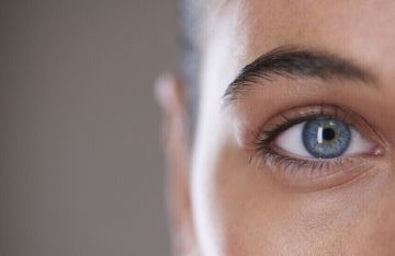 فحص بسيط للعين يتنبأ بأمراض القلب والتقدم في العمر فحص بسيط للعين يتنبأ بأمراض القلب والتقدم في العمر