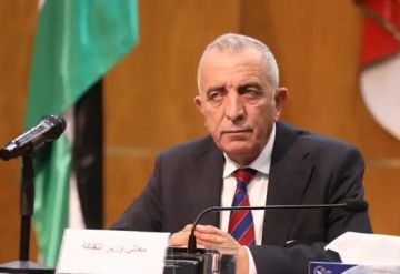 وزير الثقافة يطلق صندوق ادخار لموظفي الوزارة