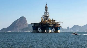 أسعار النفط تغلق على ارتفاع و وول ستريت تغلق على تباين أسعار النفط تغلق على ارتفاع و وول ستريت تغلق على تباين