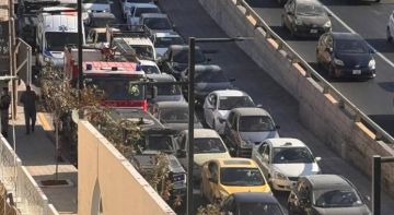 السير : إصابة بحادث تدهور في عمان .. و تحذيرات بشأن نقل الطلاب السير : إصابة بحادث تدهور في عمان .. و تحذيرات بشأن نقل الطلاب