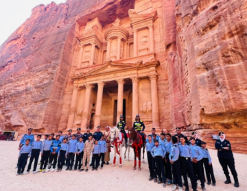 مديرية الأمن العام تطلق دورة الشرطي الصغير في مدارس المملكة وبالتعاون مع وزارة التربية والتعليم مديرية الأمن العام تطلق دورة الشرطي الصغير في مدارس المملكة وبالتعاون مع وزارة التربية والتعليم