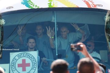 كاتس يحظر زيارات الصليب الأحمر للأسرى الفلسطينيين كاتس يحظر زيارات الصليب الأحمر للأسرى الفلسطينيين