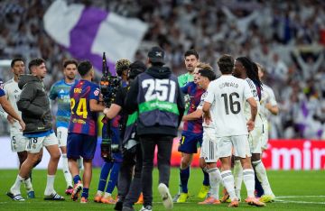 الاتحاد الإسباني يوضح موقفه من أزمة كارفاخال ولامين جمال بعد الكلاسيكو المشتعل