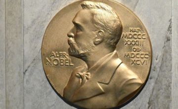 فوز 3 علماء من بريطانيا وفرنسا والولايات المتحدة بجائزة نوبل للفيزياء فوز 3 علماء من بريطانيا وفرنسا والولايات المتحدة بجائزة نوبل للفيزياء