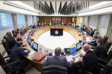 اتفاقية تنفيذية لتقييم وتطوير واستغلال معدن الذهب والمعادن المصاحبة في منطقة أبو خشيبة اتفاقية تنفيذية لتقييم وتطوير واستغلال معدن الذهب والمعادن المصاحبة في منطقة أبو خشيبة