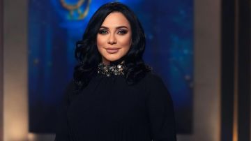 سلاف فواخرجي ترد على منتقدي حبها لمصر سلاف فواخرجي ترد على منتقدي حبها لمصر