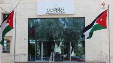 وزارة النقل: ارتفاع حركة المناولة برا بنسبة 37.7 خلال الربع الثاني وزارة النقل: ارتفاع حركة المناولة برا بنسبة 37.7 خلال الربع الثاني
