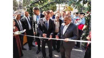 وزير الزراعة يفتتح مهرجان الرمان والمنتجات الريفية في إربد وزير الزراعة يفتتح مهرجان الرمان والمنتجات الريفية في إربد