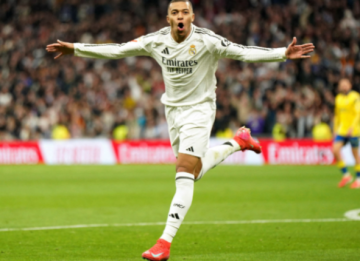 تقرير إسباني: لامين يامال يتفوق على مبابي قبل كلاسيكو ريال مدريد وبرشلونة تقرير إسباني: لامين يامال يتفوق على مبابي قبل كلاسيكو ريال مدريد وبرشلونة