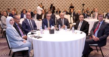القضاة يدعو الشركات الالمانية لاتخاذ الأردن مركزا لمشروعات اعادة الاعمار في سوريا القضاة يدعو الشركات الالمانية لاتخاذ الأردن مركزا لمشروعات اعادة الاعمار في سوريا