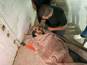 بسبع رصاصات .. تفاصيل استشهاد الصحفي الفلسطيني في غزة صالح الجعفراوي بسبع رصاصات .. تفاصيل استشهاد الصحفي الفلسطيني في غزة صالح الجعفراوي