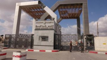 إعادة فتح معبر رفح للراغبين بالعودة إلى غزة الإثنين إعادة فتح معبر رفح للراغبين بالعودة إلى غزة الإثنين