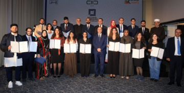 المومني: المنطقة العربية بحاجة لإعلام يبين عمق حضارتها وقصص نجاحها المومني: المنطقة العربية بحاجة لإعلام يبين عمق حضارتها وقصص نجاحها