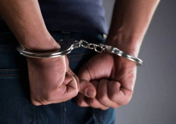 توقيف موظف سابق في مستشفى الجامعة الأردنية أسبوعا توقيف موظف سابق في مستشفى الجامعة الأردنية أسبوعا