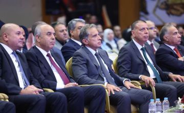 حسان يكرم معلمين ومعلمات ومدراء مدارس في يوم المعلم