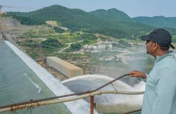 خبير مصري يكشف مفاجأة بشأن سد النهضة الإثيوبي خبير مصري يكشف مفاجأة بشأن سد النهضة الإثيوبي