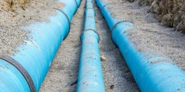 خلل فني طارئ يقطع المياه عن مناطق في عمان (أسماء)