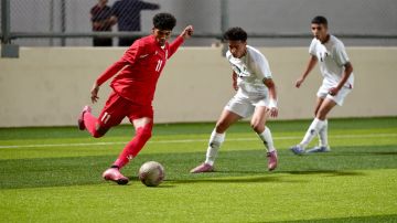 منتخب الناشئين يلتقي نظيره السوري ببطولة غرب آسيا منتخب الناشئين يلتقي نظيره السوري ببطولة غرب آسيا