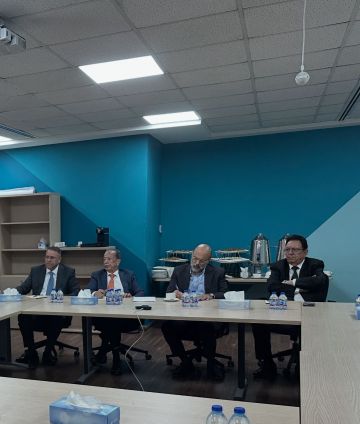 برئاسة الرزاز اجتماع المجلس الاستشاري الأعلى لجمعية الاقتصاد السياحي برئاسة الرزاز اجتماع المجلس الاستشاري الأعلى لجمعية الاقتصاد السياحي