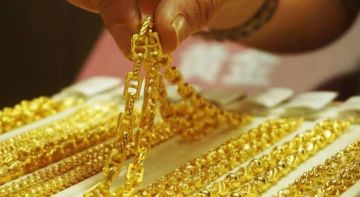 بعد تسجيل أرقام قياسية .. انخفاض أسعار الذهب محليا