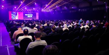 جامعة الشرق الأوسط تحتضن أكبر حدث تكنولوجي وريادي في المنطقة جامعة الشرق الأوسط تحتضن أكبر حدث تكنولوجي وريادي في المنطقة